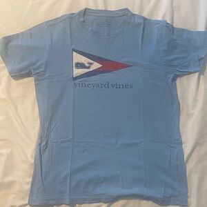 VINEYARD VINES t-shirt for boys in large (16-18)